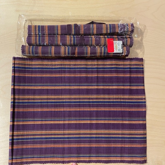 Other - Set of 4 Striped Purple and Gold Placemats (NH)
